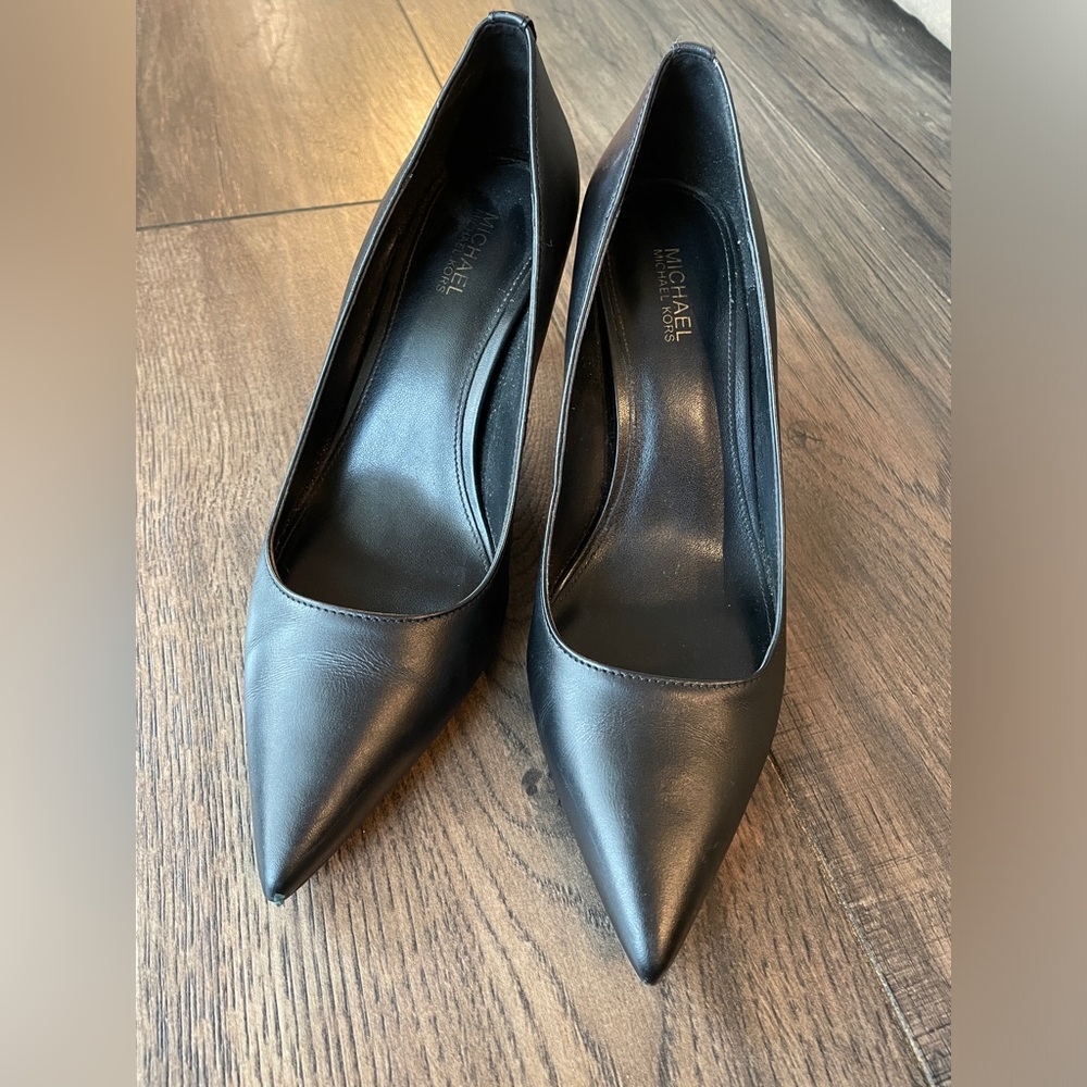 Michael Kors Dorthy Flex Pump